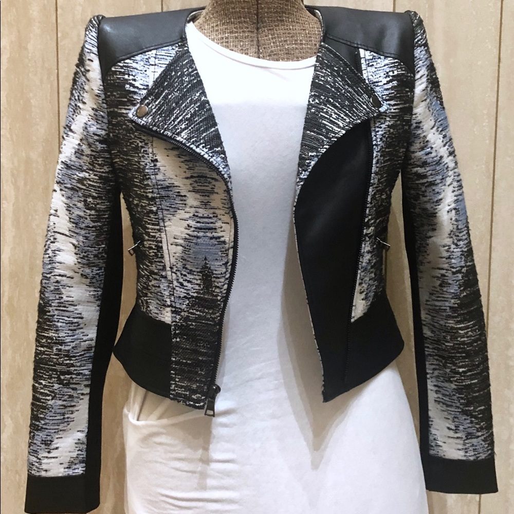 BCBGMAXAZRIA Blue & White Jimmy Moto Jacket XS